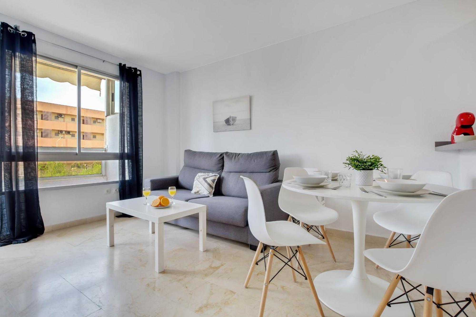 Vistamarina B 210 By Ivi Real Estate Apartment ตอร์เรโมลิโนส ภายนอก รูปภาพ