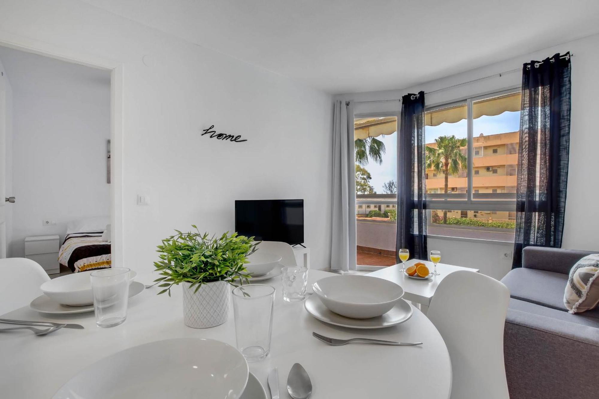 Vistamarina B 210 By Ivi Real Estate Apartment ตอร์เรโมลิโนส ภายนอก รูปภาพ